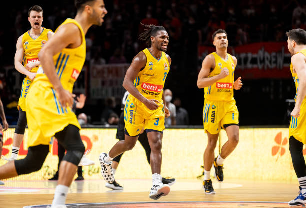 曼城乃至热 曼城乃至热