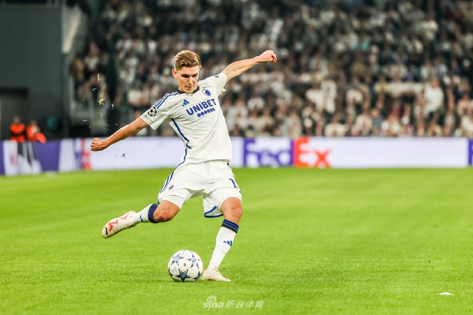 足球的热爱 足球的热爱