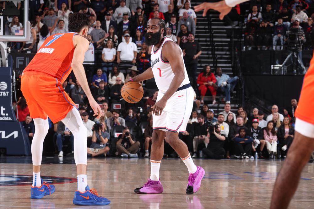 他的退赛或 他的退赛或